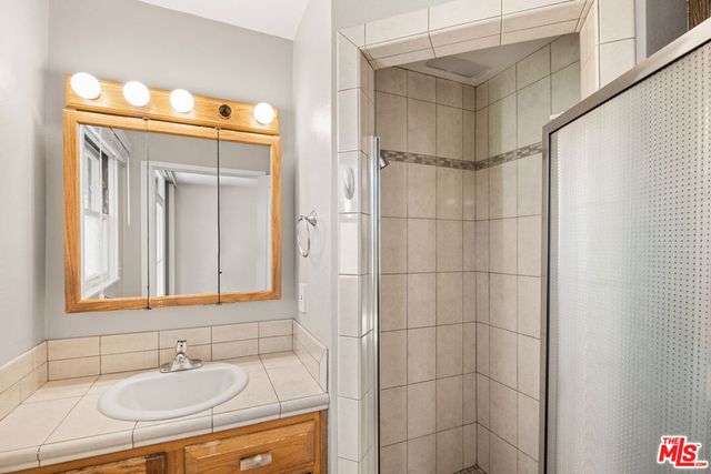 1621 Manning Avenue, Los Angeles, CA 90024