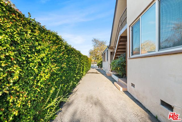 1621 Manning Avenue, Los Angeles, CA 90024