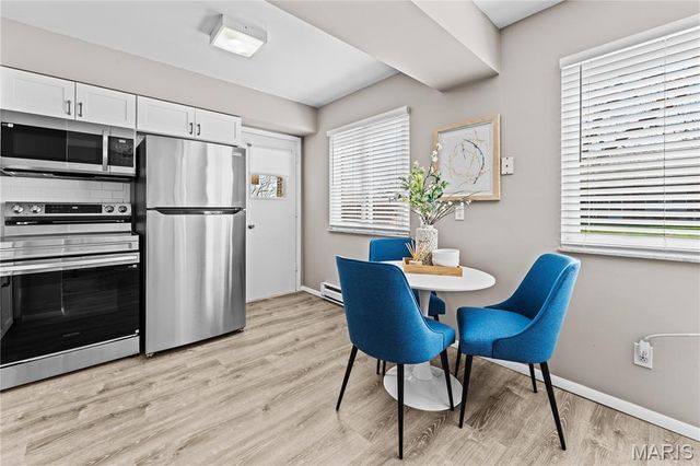 9117 Villaridge Court D, St Louis, MO 63123