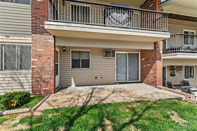 9117 Villaridge Court D, St Louis, MO 63123