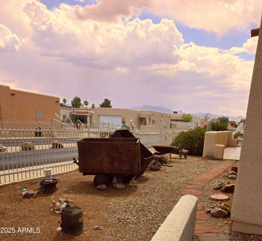 383 S TAYLORS Trail, Sierra Vista, AZ 85635