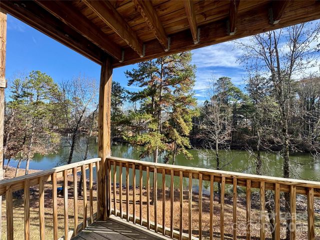 327 Flint Hill Road 204, Fort Mill, SC 29715