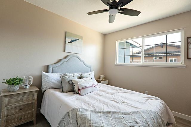 790 Hillsdale Dr, Turlock, CA 95382