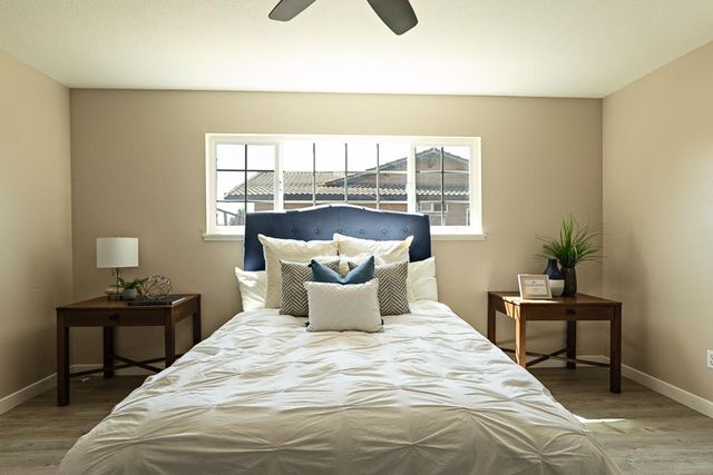 790 Hillsdale Dr, Turlock, CA 95382