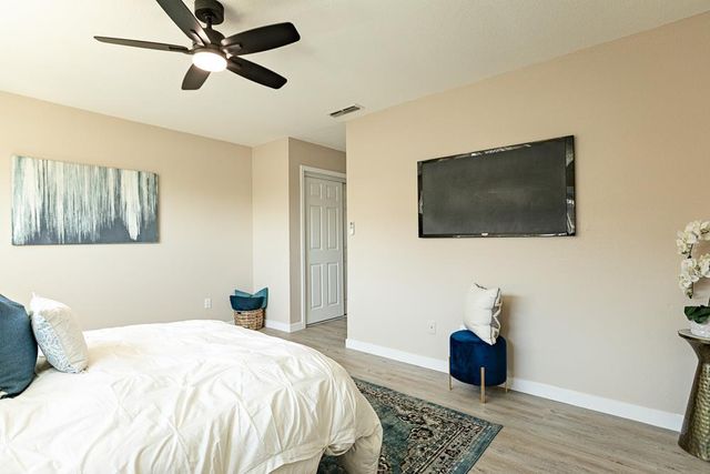 790 Hillsdale Dr, Turlock, CA 95382