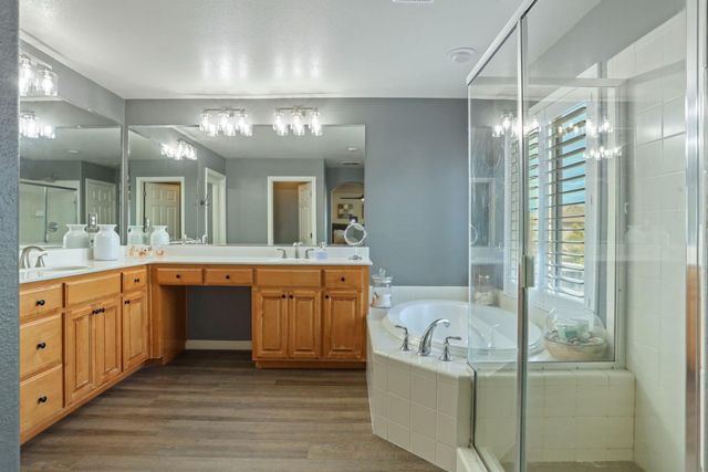 565 Bodeson Ct, Ripon, CA 95366