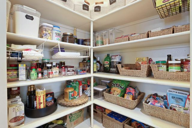 565 Bodeson Ct, Ripon, CA 95366