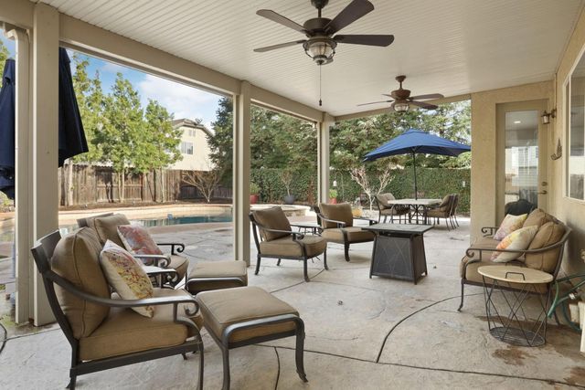 565 Bodeson Ct, Ripon, CA 95366