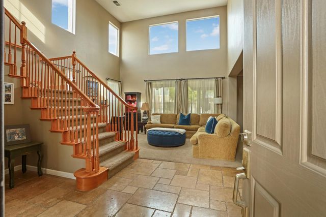 565 Bodeson Ct, Ripon, CA 95366