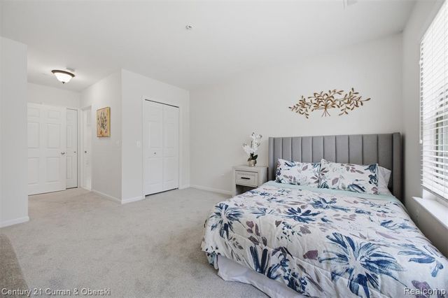 39444 Springwater Drive, Northville, MI 48168