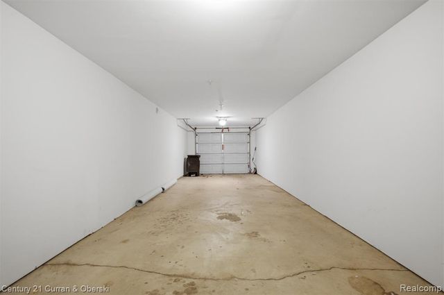 39444 Springwater Drive, Northville, MI 48168