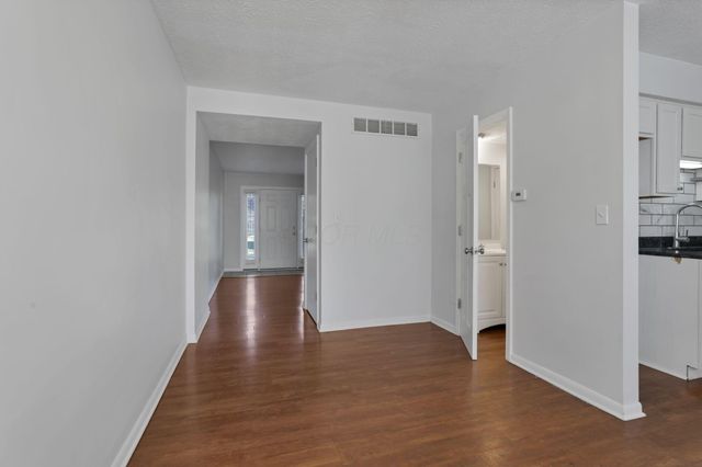 417 Pamlico Street, JK2 JK2, Columbus, OH 43228