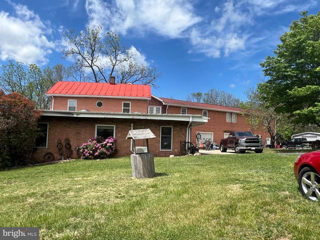 108 HOMESTEAD LN, Maurertown, VA 22644