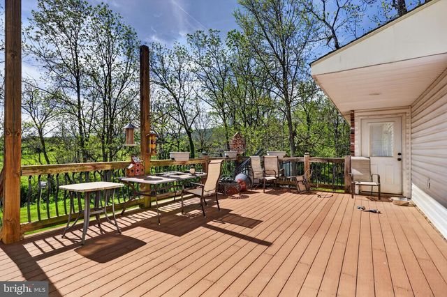 108 HOMESTEAD LN, Maurertown, VA 22644