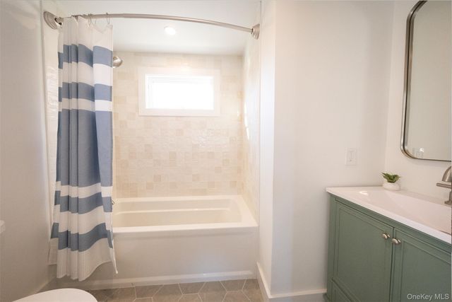 426 Clark Street, Greenport, NY 11944