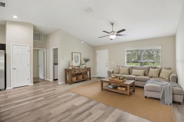 17112 SW 44TH CIRCLE, Ocala, FL 34473