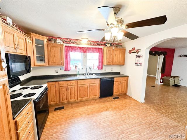 604 S Elmer Street, Salem, MO 65560