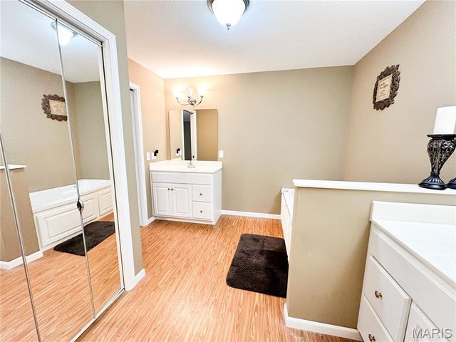 604 S Elmer Street, Salem, MO 65560