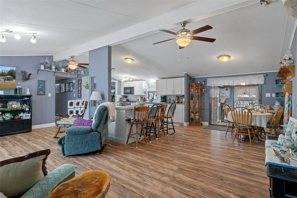 Image 11 of property listing at 2950 E DOVE COURT, Inverness, FL 34452