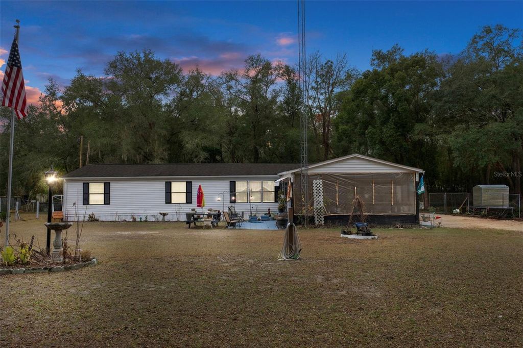 Image 4 of property listing at 2950 E DOVE COURT, Inverness, FL 34452
