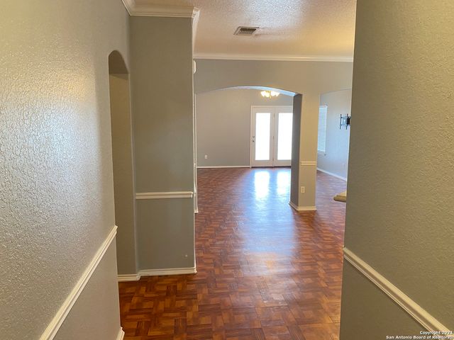 9310 Longmire Trace, San Antonio, TX 78245