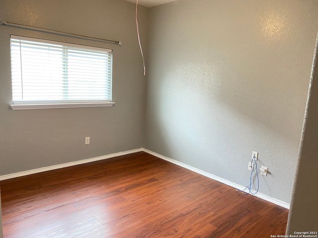 9310 Longmire Trace, San Antonio, TX 78245