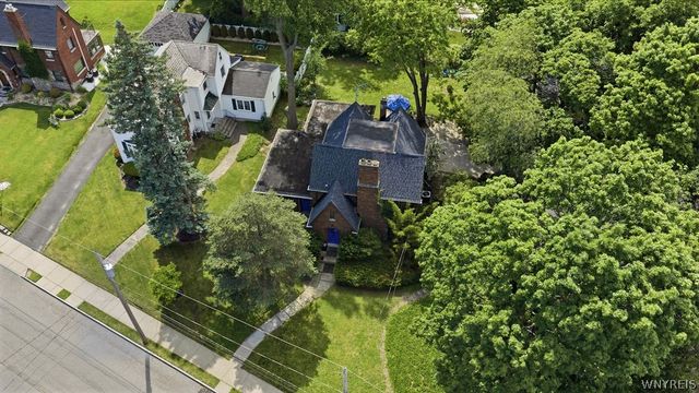 4850 Lewiston Road, Niagara Falls, NY 14305