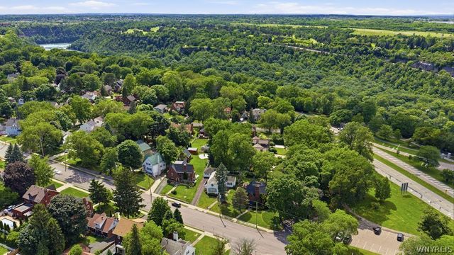 4850 Lewiston Road, Niagara Falls, NY 14305