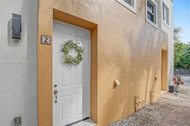2945 Coconut Avenue, Miami, FL 33133