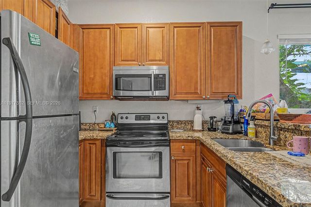 2945 Coconut Avenue, Miami, FL 33133