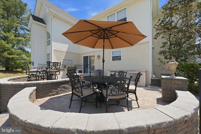 112 SWEETHOLLOW DR, Bear, DE 19701