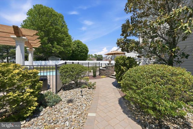 112 SWEETHOLLOW DR, Bear, DE 19701