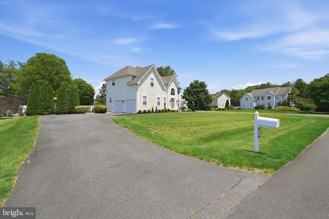 112 SWEETHOLLOW DR, Bear, DE 19701