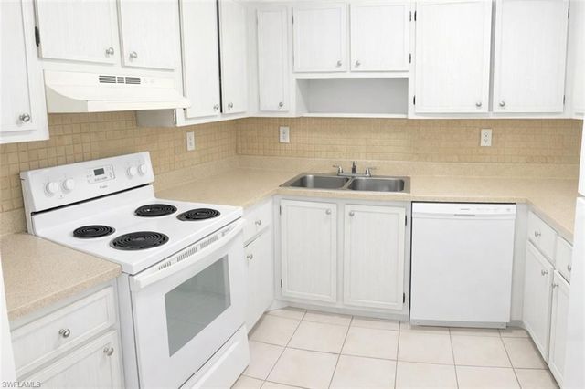 1830 Maravilla AVE 611, Fort Myers, FL 33901