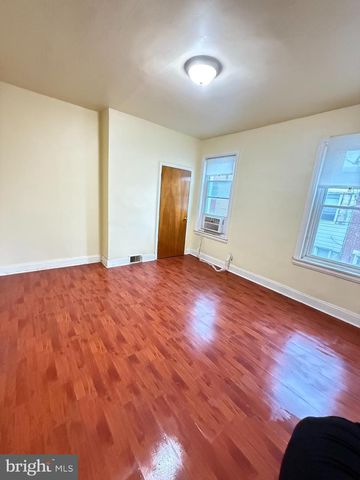 2213 S MILDRED ST, Philadelphia, PA 19148