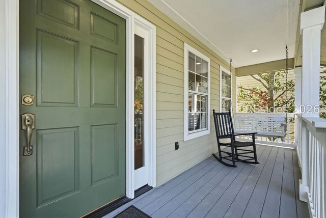19 Pine Burr Road E 16, Hilton Head Island, SC 29926