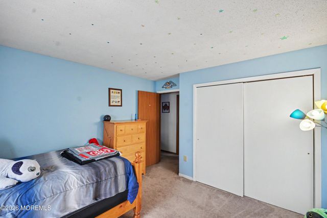 3 Hemlock Hill Road, Jackson, NJ 08527