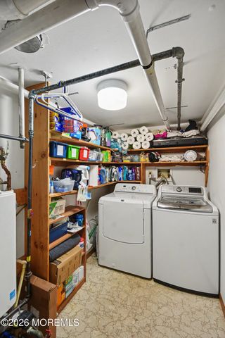 3 Hemlock Hill Road, Jackson, NJ 08527