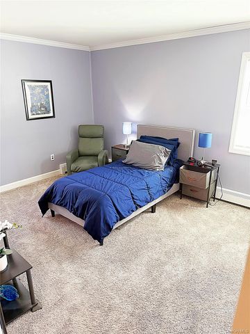 93 Burleigh Drive, Holbrook, NY 11741