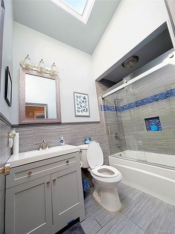 93 Burleigh Drive, Holbrook, NY 11741