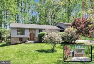 6309 OAK HILL DR, Sykesville, MD 21784