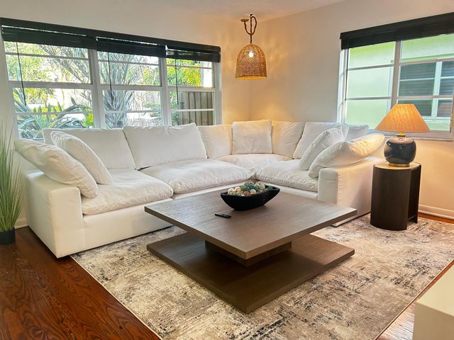 408 N J Street, Lake Worth Beach, FL 33460