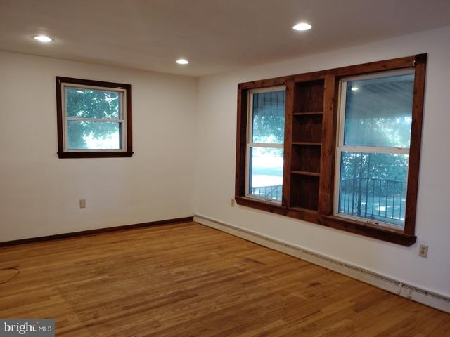 175 SEELEY COHANSEY RD, Bridgeton, NJ 08302