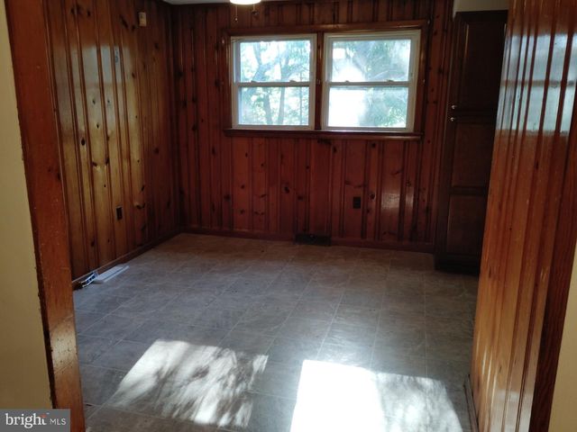 175 SEELEY COHANSEY RD, Bridgeton, NJ 08302
