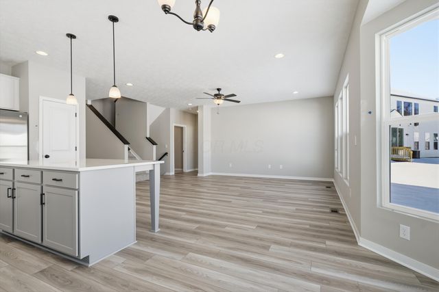 282 Olympic Loop, Commercial Point, OH 43116