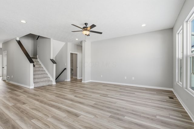 282 Olympic Loop, Commercial Point, OH 43116