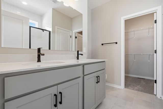 282 Olympic Loop, Commercial Point, OH 43116