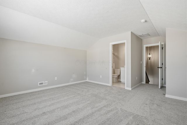 282 Olympic Loop, Commercial Point, OH 43116