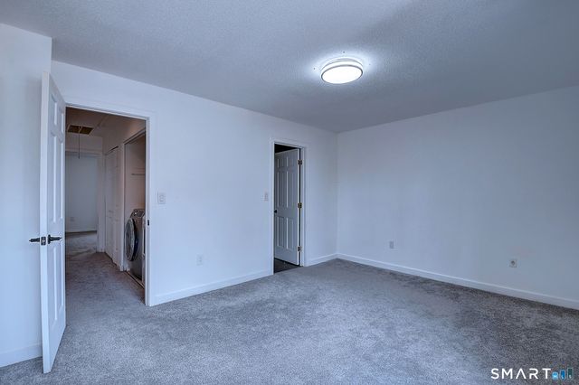32 Farmington Chase Crescent 32, Farmington, CT 06032