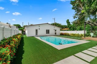 3855 SW 1st St ., Miami, FL 33134
